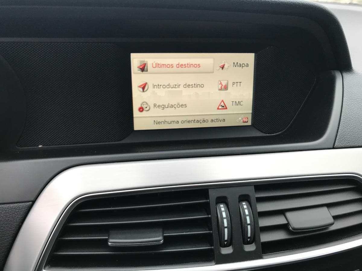 Mercedes-Benz C220 CDI · Ano 2012 — imagem 15