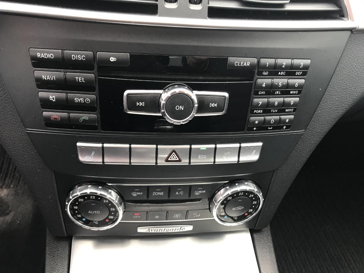 Mercedes-Benz C220 CDI · Ano 2012 — imagem 16