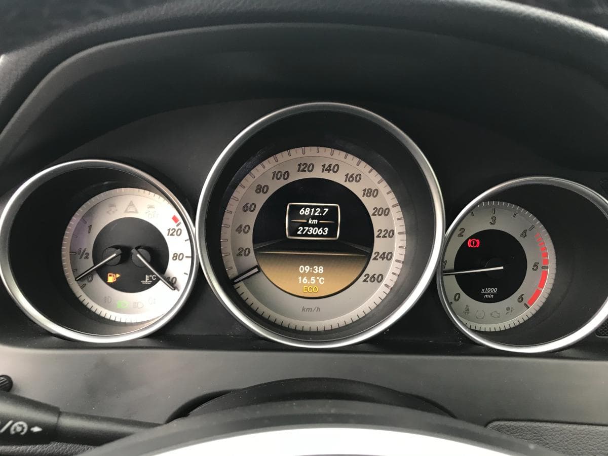Mercedes-Benz C220 CDI · Ano 2012 — imagem 22