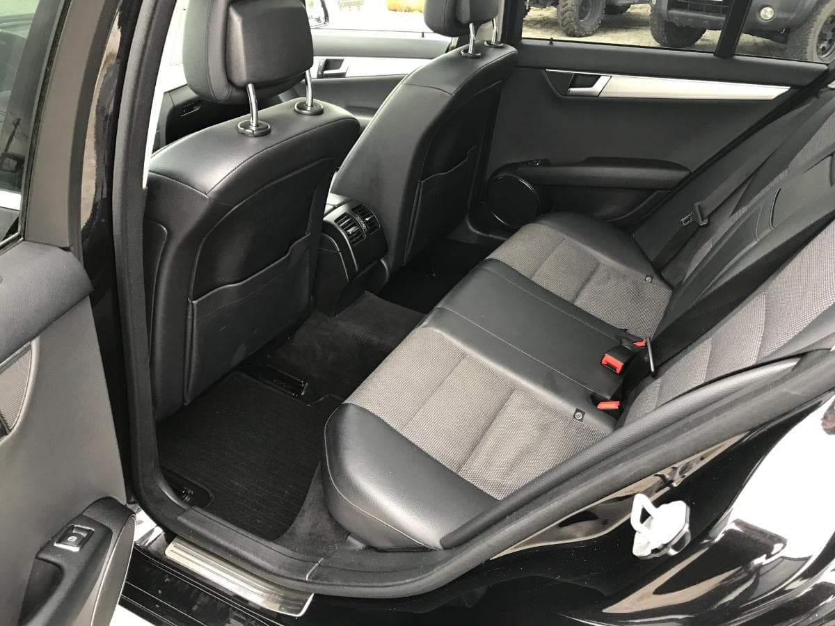 Mercedes-Benz C220 CDI · Ano 2012 — imagem 25