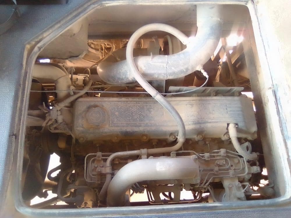 Autocarro - Nissan UD · — image 19