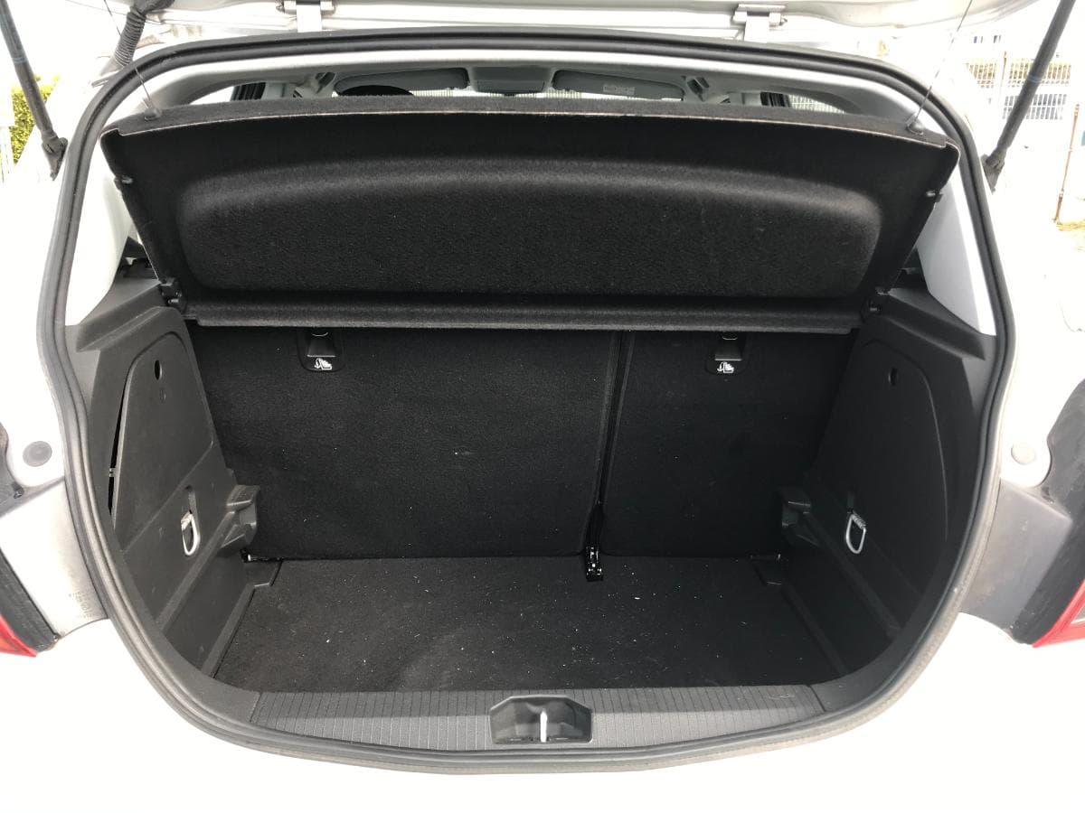 Opel Corsa 1.3 CDTI · Ano 2018 — image 7