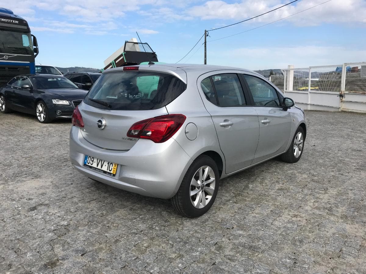 Opel Corsa 1.3 CDTI · Ano 2018 — image 6