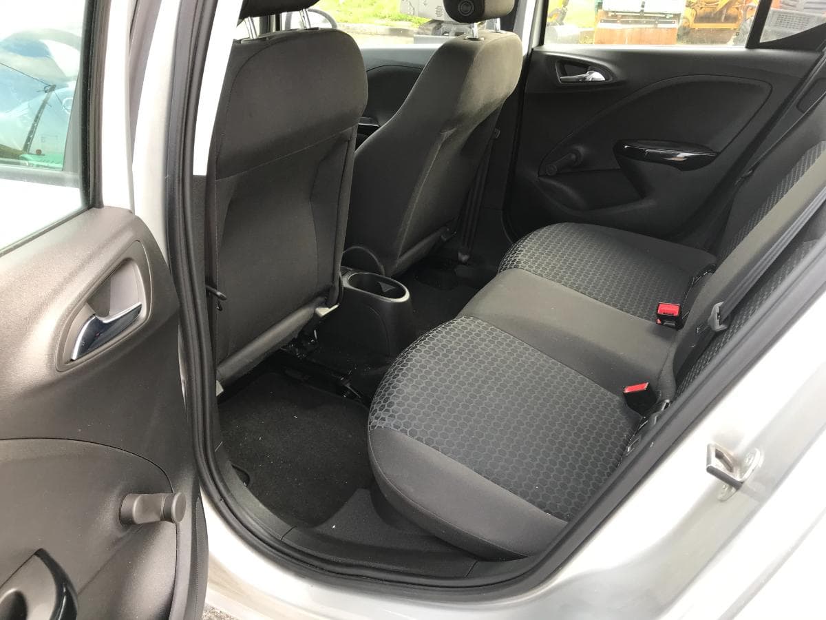 Opel Corsa 1.3 CDTI · Ano 2018 — image 13