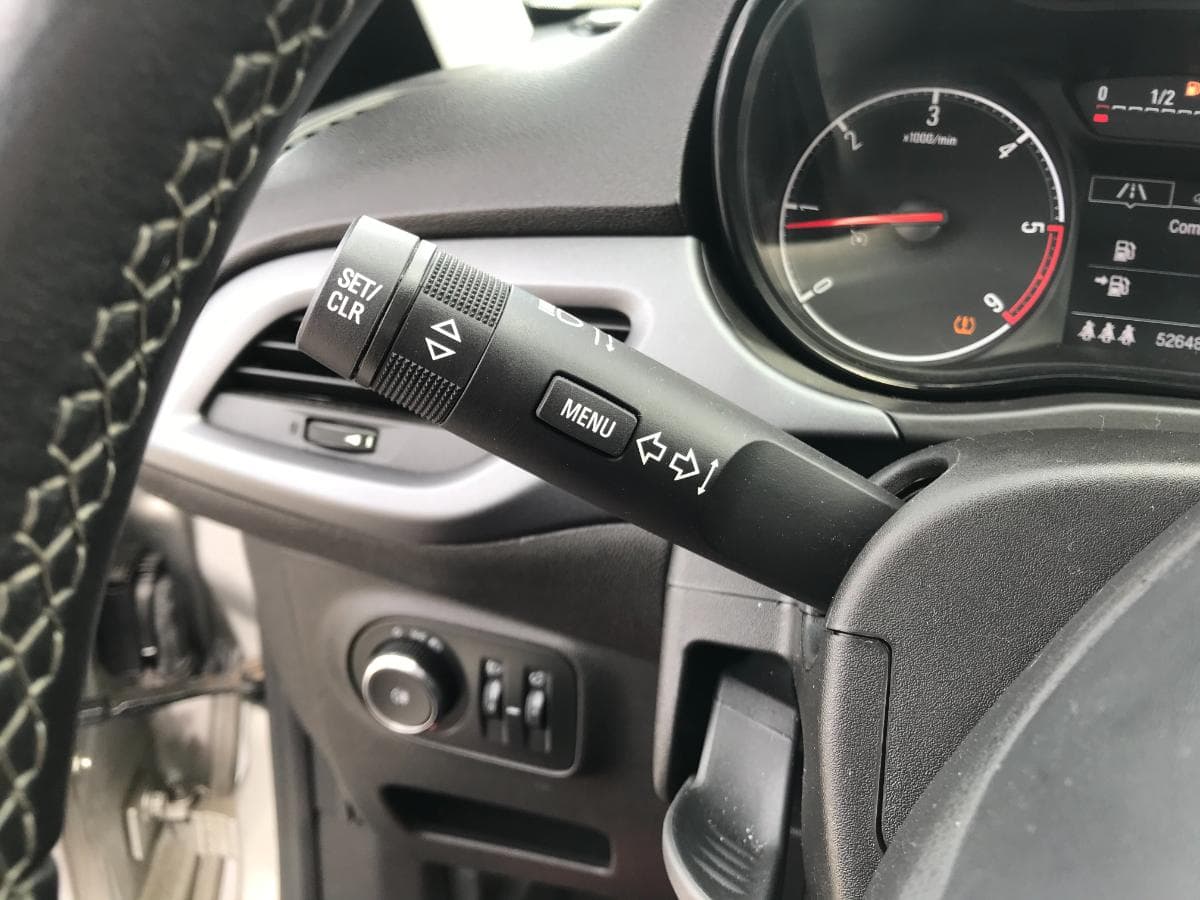 Opel Corsa 1.3 CDTI · Ano 2018 — image 20