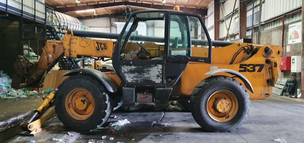 Multifunções JCB
