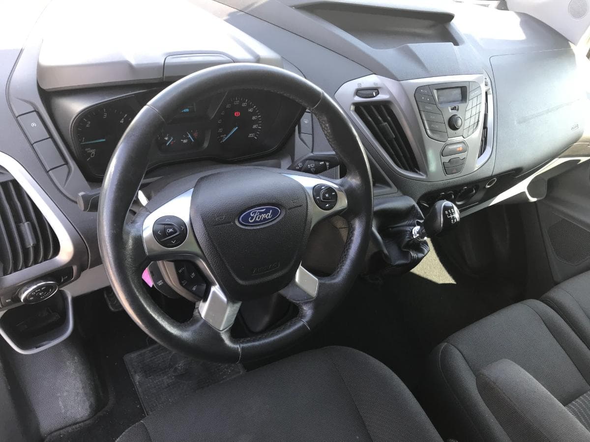 Ford Transit Custom 2.2 TDCI · Ano 2014 — image 15