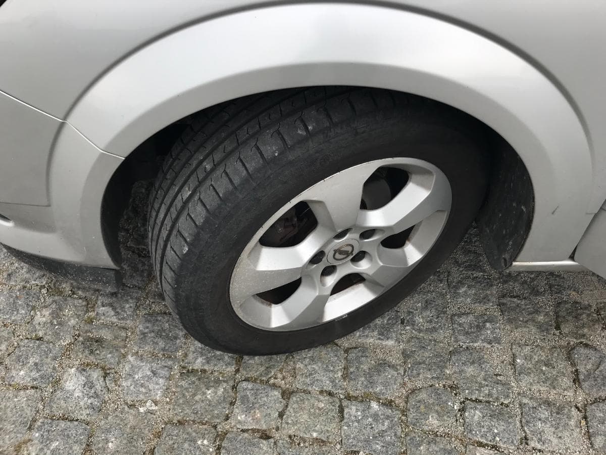 Opel Astra 1.3 CDTI · Ano 2005 — imagen 9
