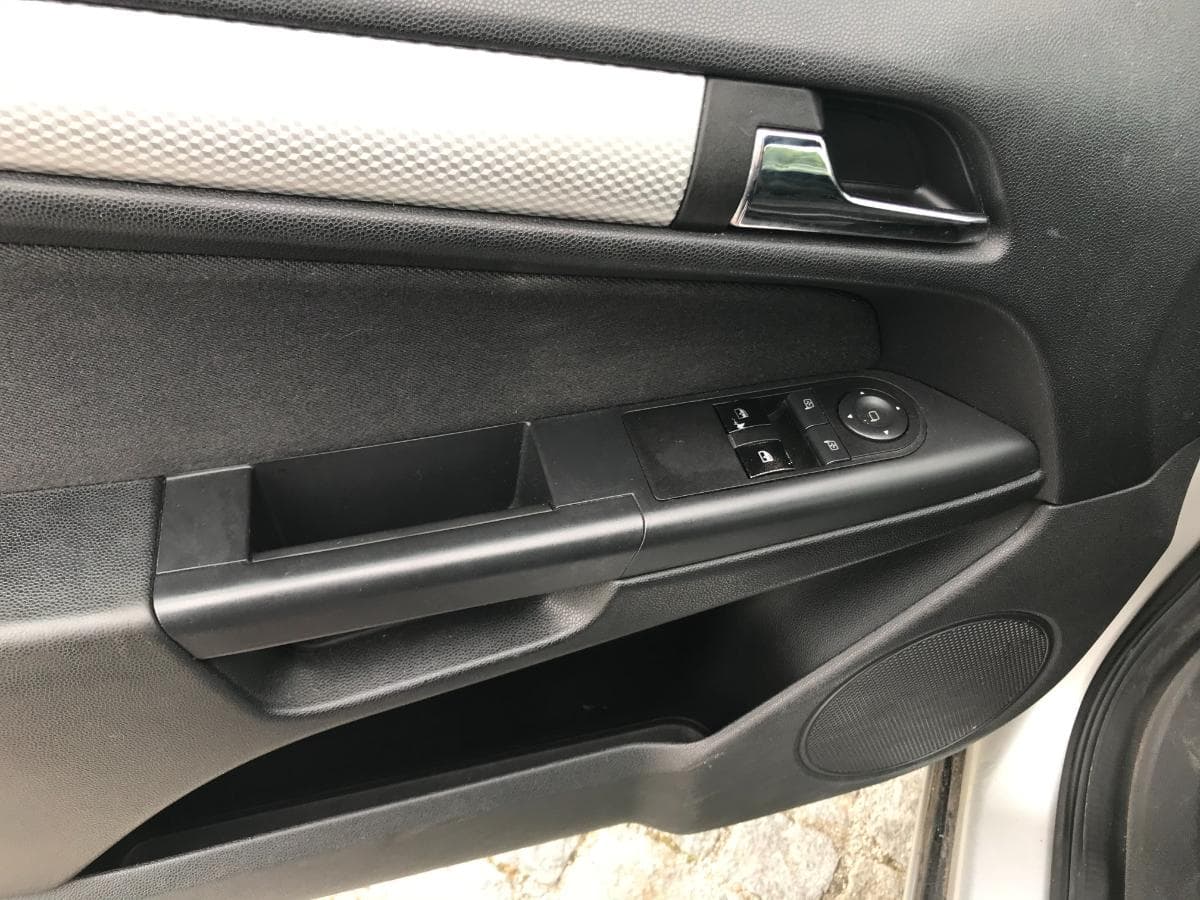 Opel Astra 1.3 CDTI · Ano 2005 — imagen 17