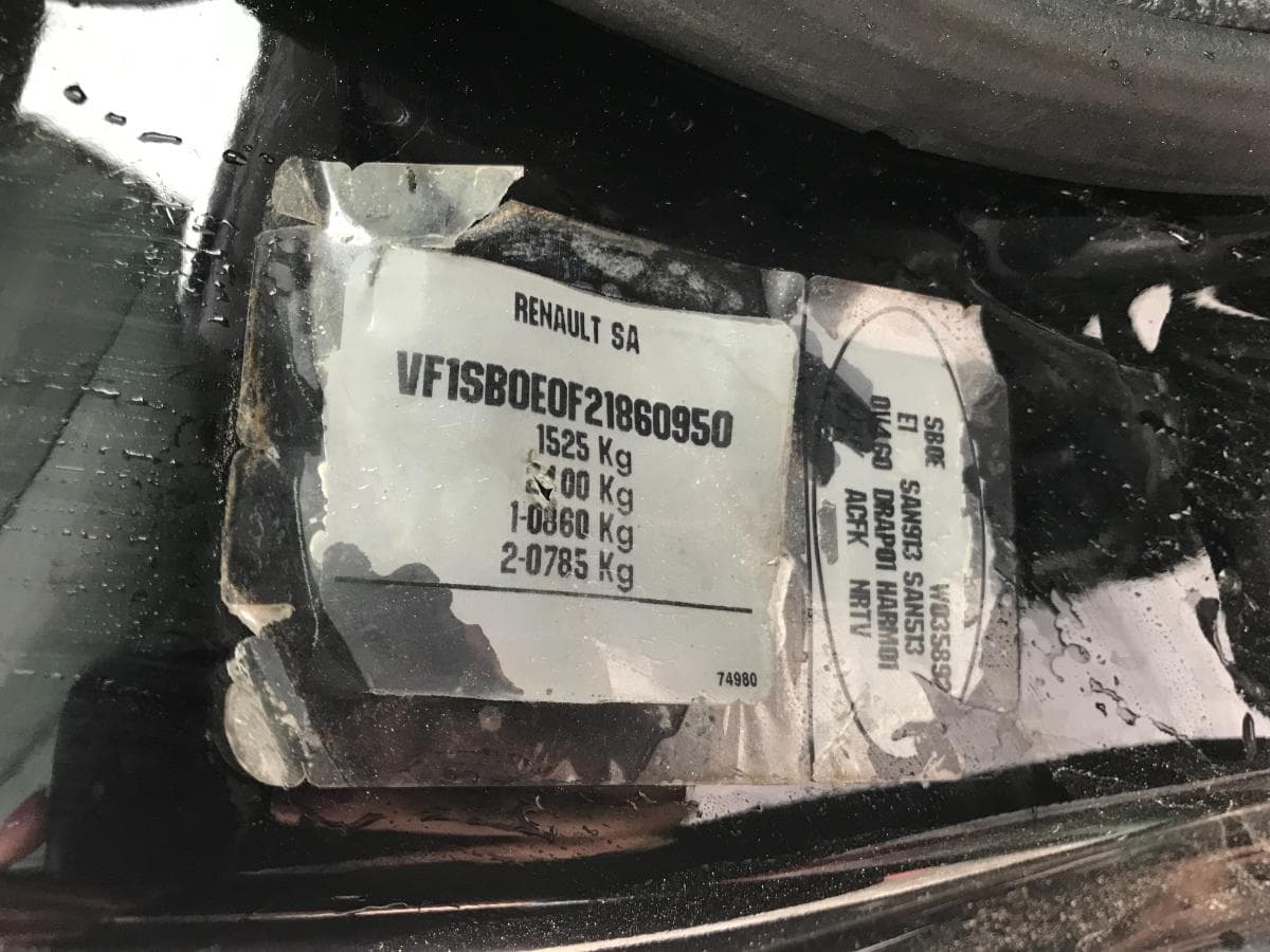 Renault Clio 1.9D · Ano 2000 — imagen 11