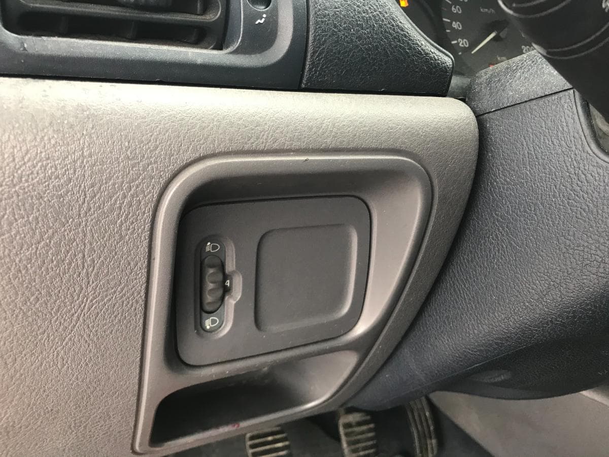 Renault Clio 1.9D · Ano 2000 — imagen 20
