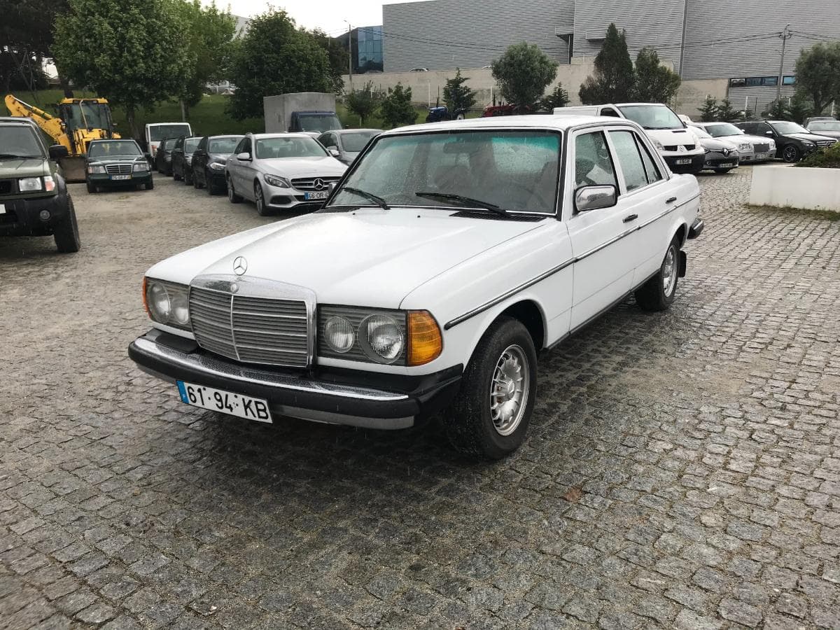 Mercedes-Benz 300 D Turbo · Ano 1997 · Versão Americana — imagem 3