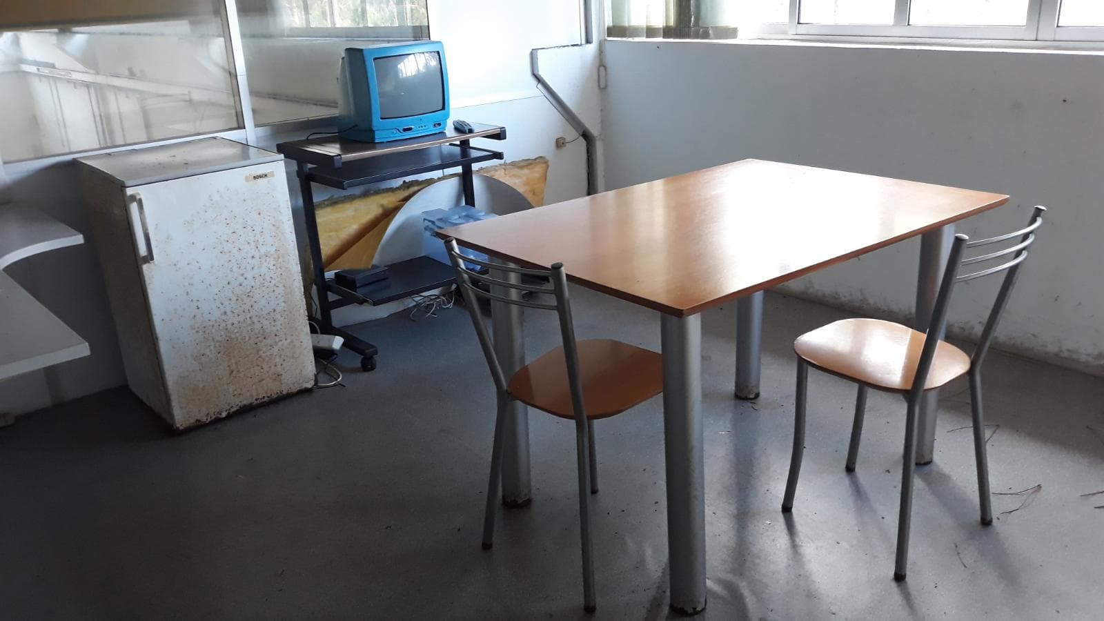 Material Informático + Equipamento de Escritório — imagem 3