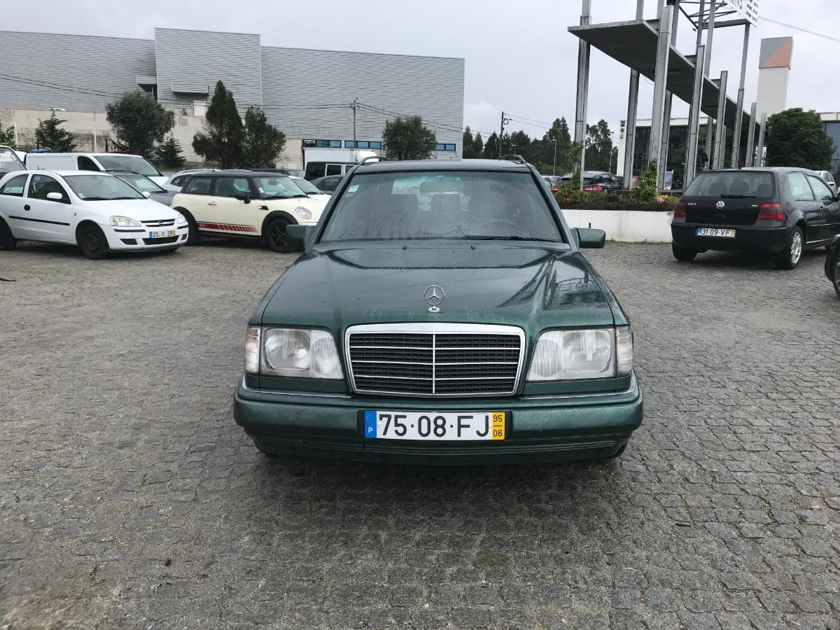 Mercedes-Benz 220 TE 2.2 · Motor Reconstruído para Diesel — imagem 2