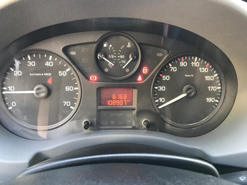Fiat Scudo 2.0 Multijet · 6 Lugares — imagem 23