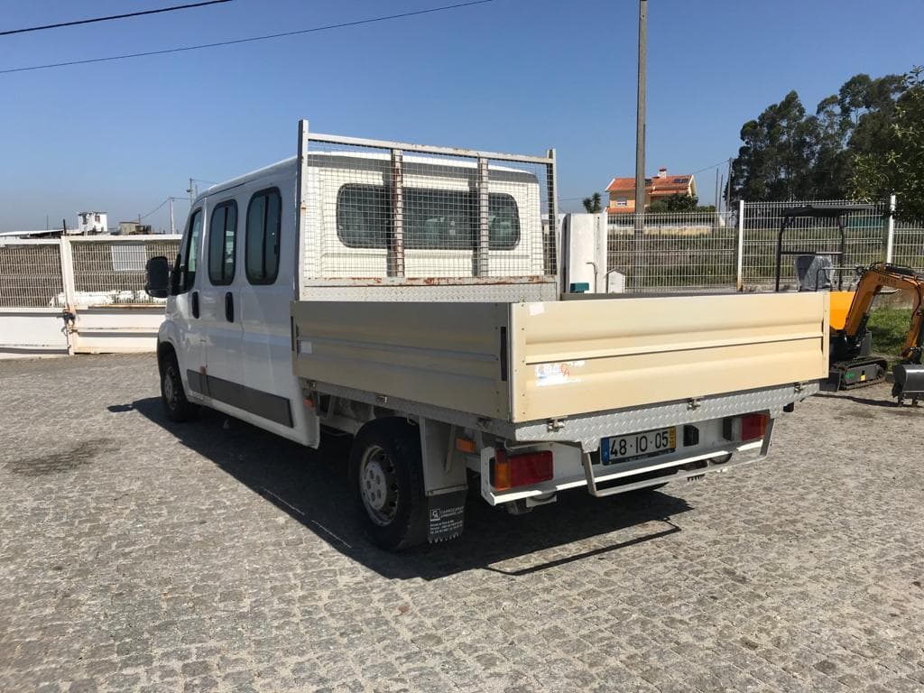 Fiat Ducato 250 · 9 Lugares — imagen 4