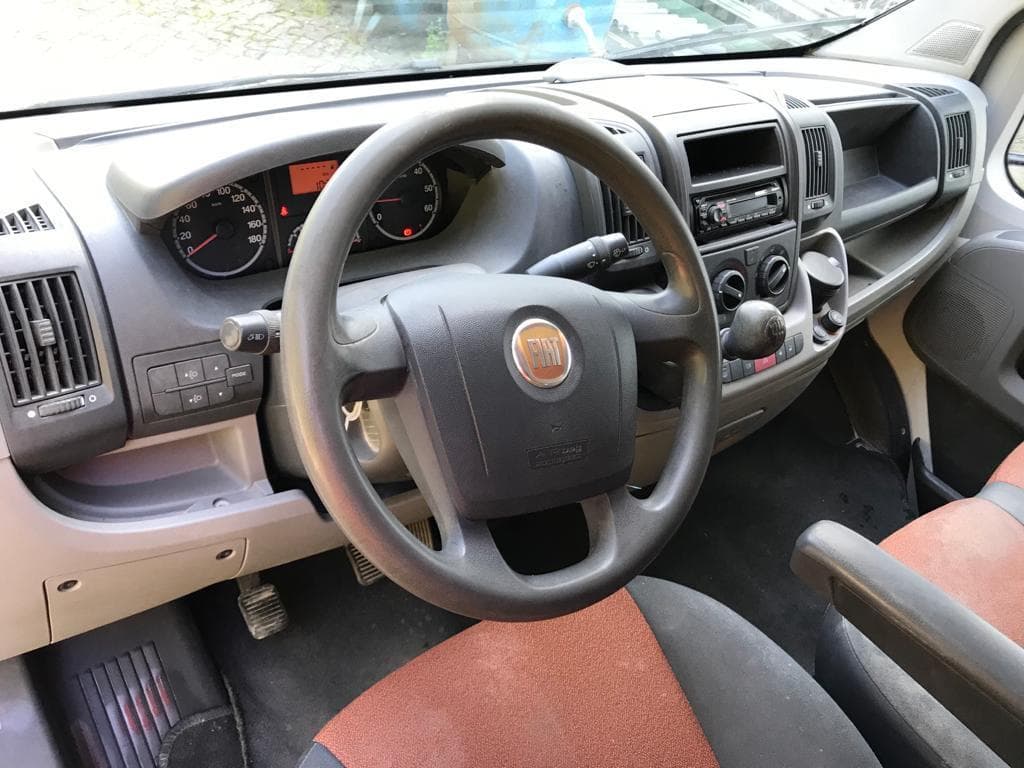 Fiat Ducato 250 · 9 Lugares — imagen 11