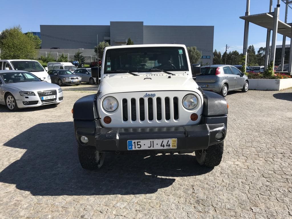 Jeep Wrangler 2.8 CRD · Ano 2010 — imagem 2