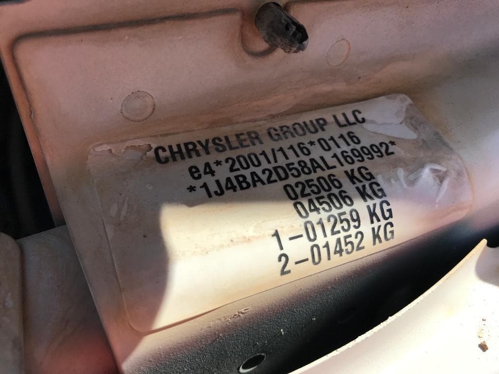 Jeep Wrangler 2.8 CRD · Ano 2010 — imagem 9