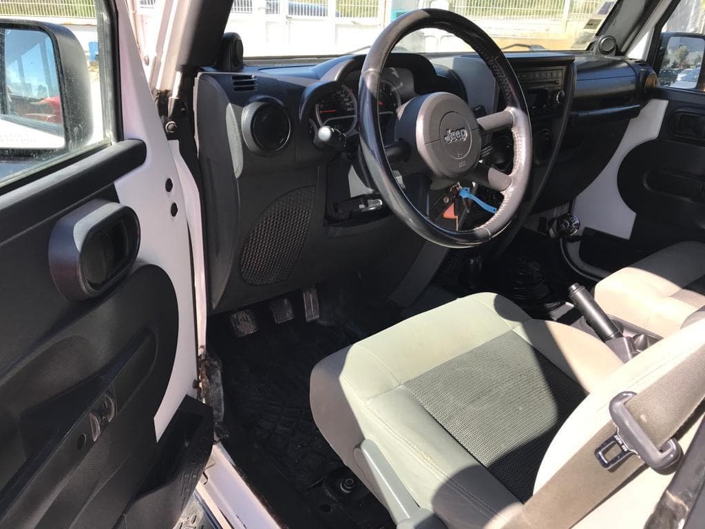 Jeep Wrangler 2.8 CRD · Ano 2010 — imagem 12