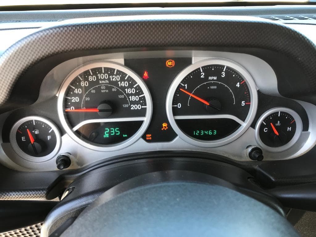 Jeep Wrangler 2.8 CRD · Ano 2010 — imagem 16