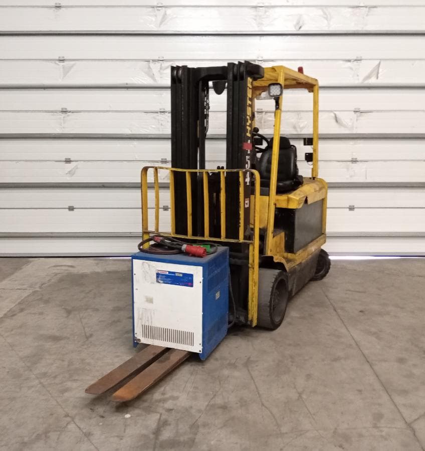 Empilhador Hyster E3.00XM — imagem 2