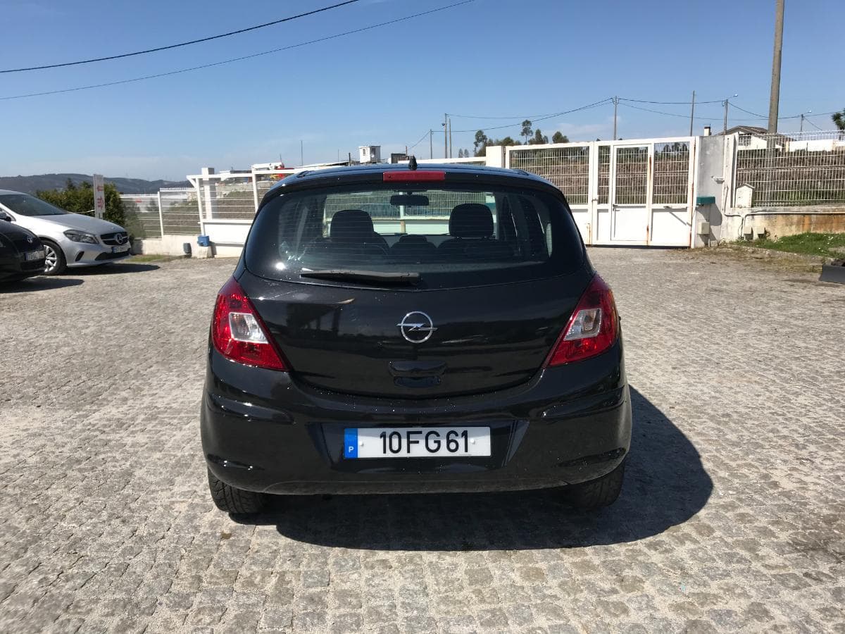 Opel Corsa 1.2 · Ano 2006 — image 5