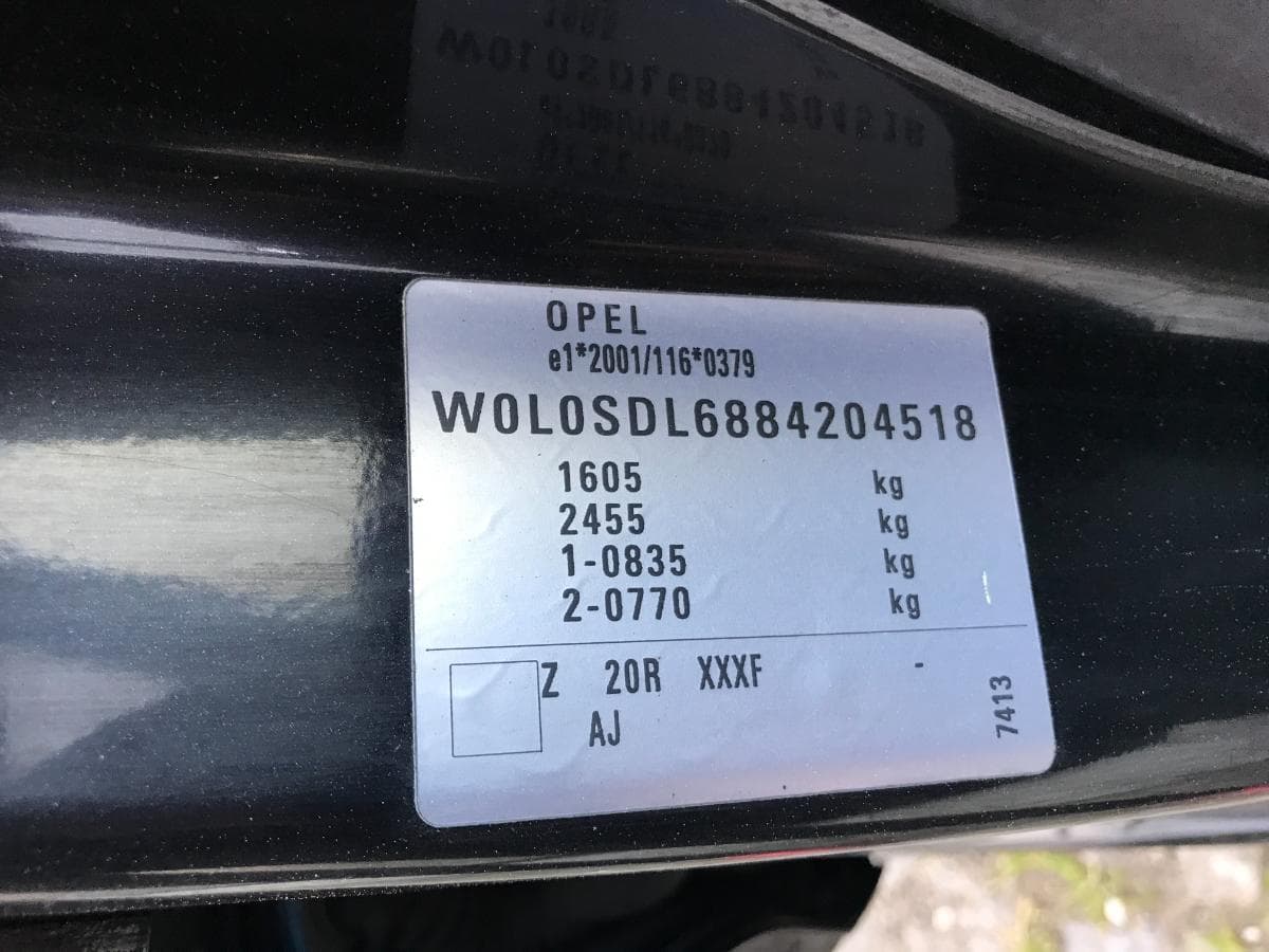 Opel Corsa 1.2 · Ano 2006 — image 9