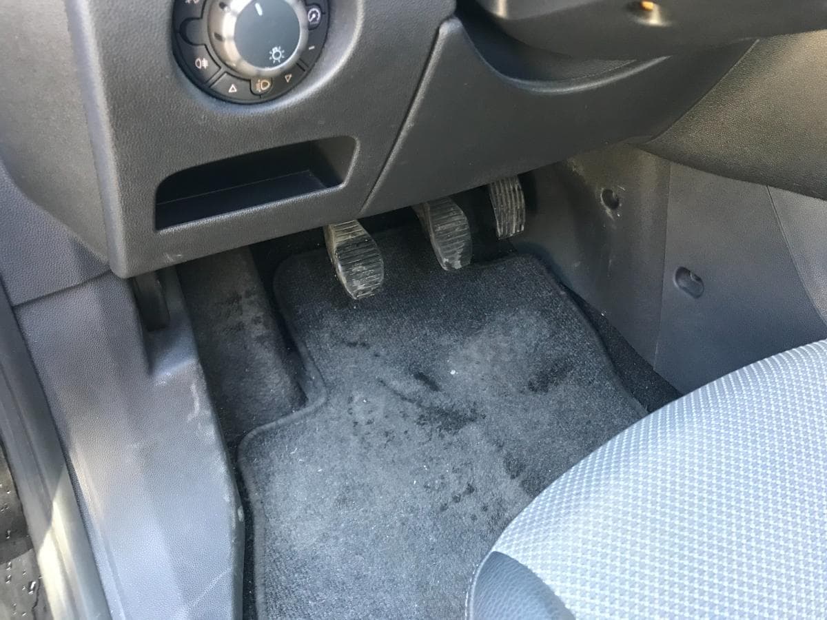Opel Corsa 1.2 · Ano 2006 — image 14