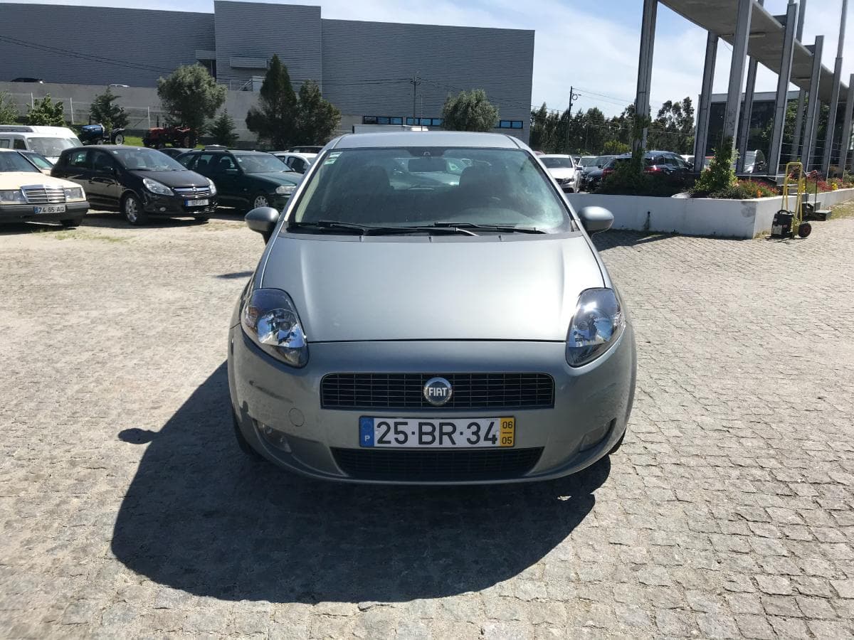 Fiat Punto 1.2 · Ano 2006 — imagem 2