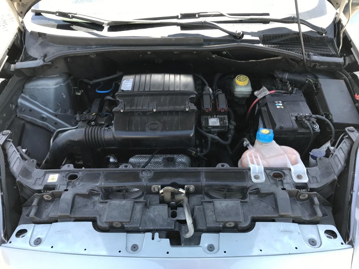 Fiat Punto 1.2 · Ano 2006 — imagem 9