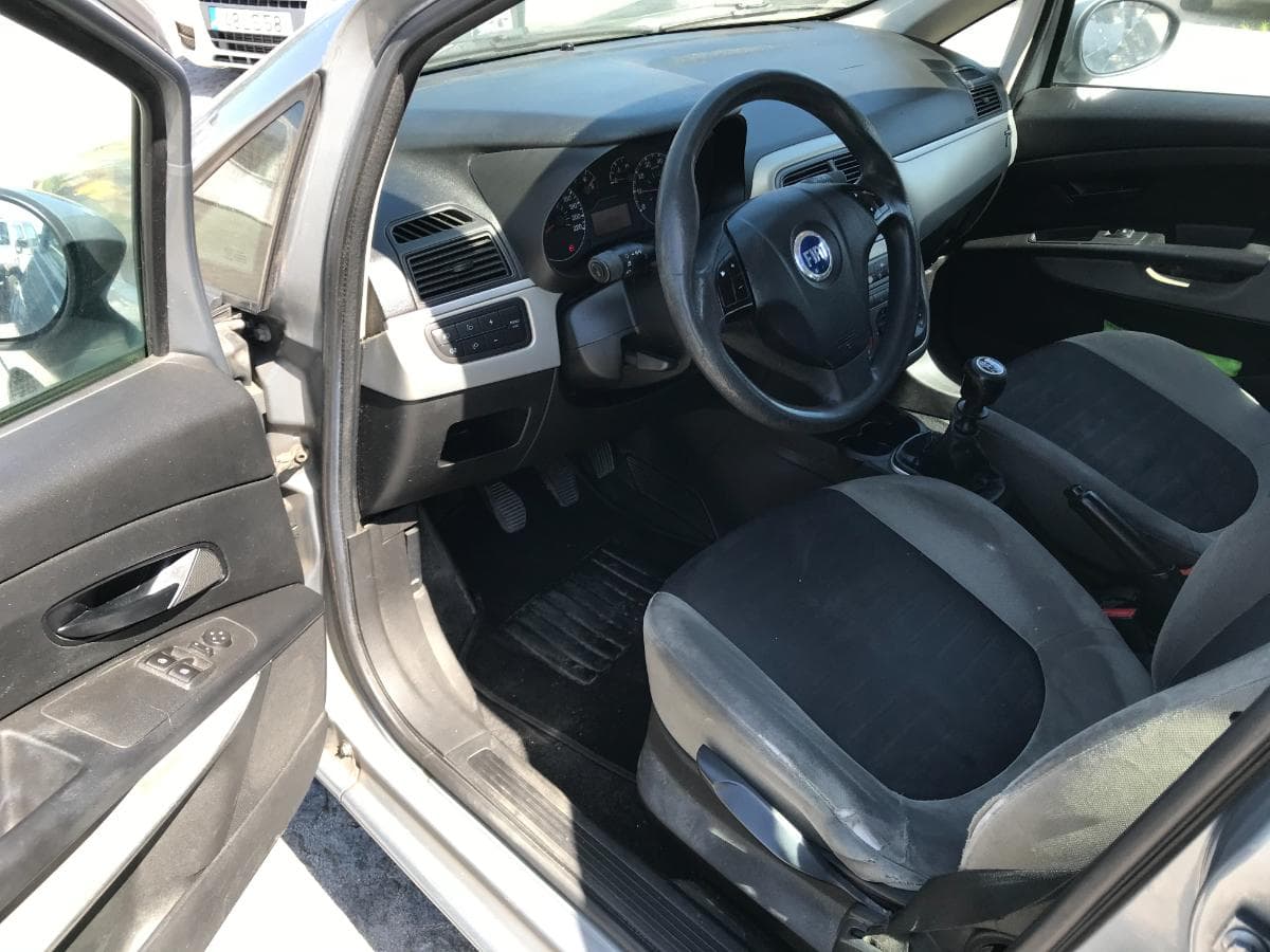 Fiat Punto 1.2 · Ano 2006 — imagem 12