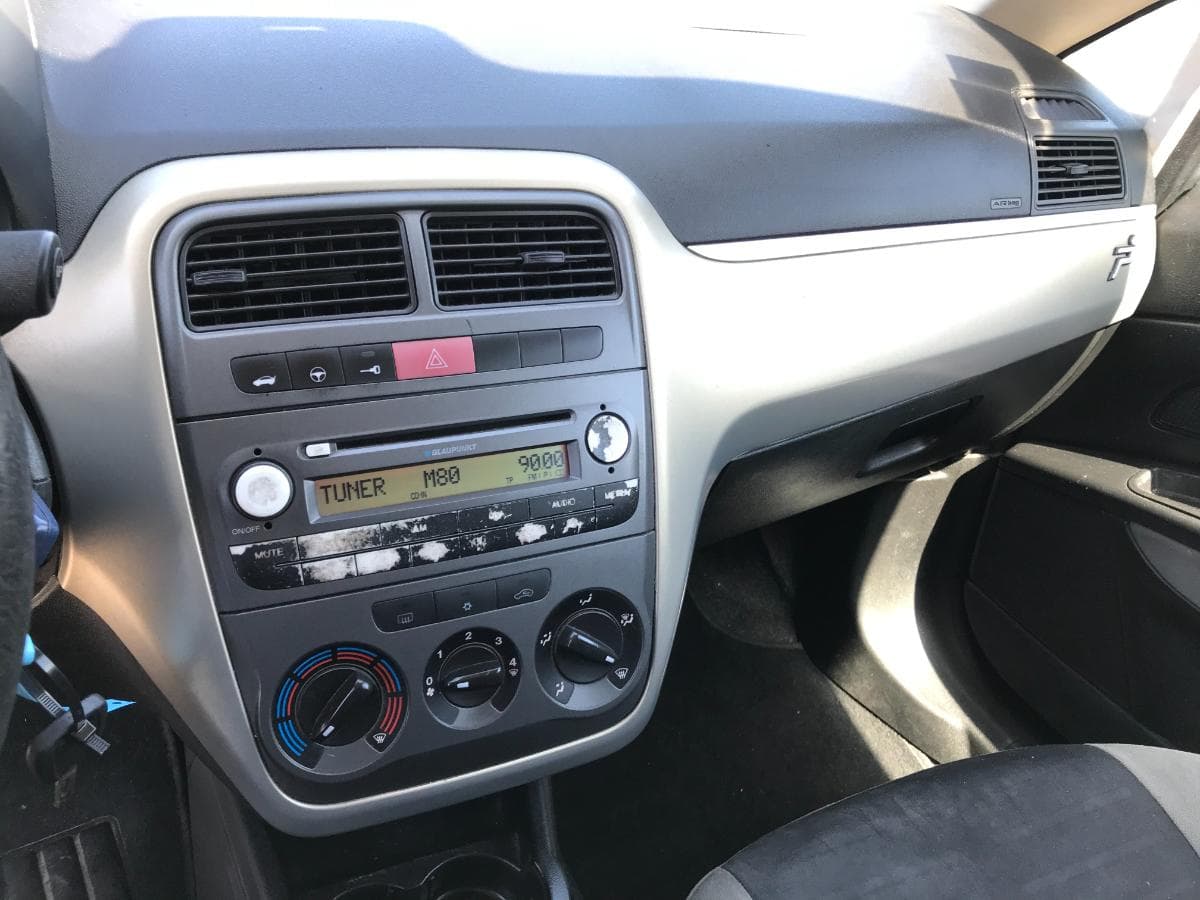 Fiat Punto 1.2 · Ano 2006 — imagem 21