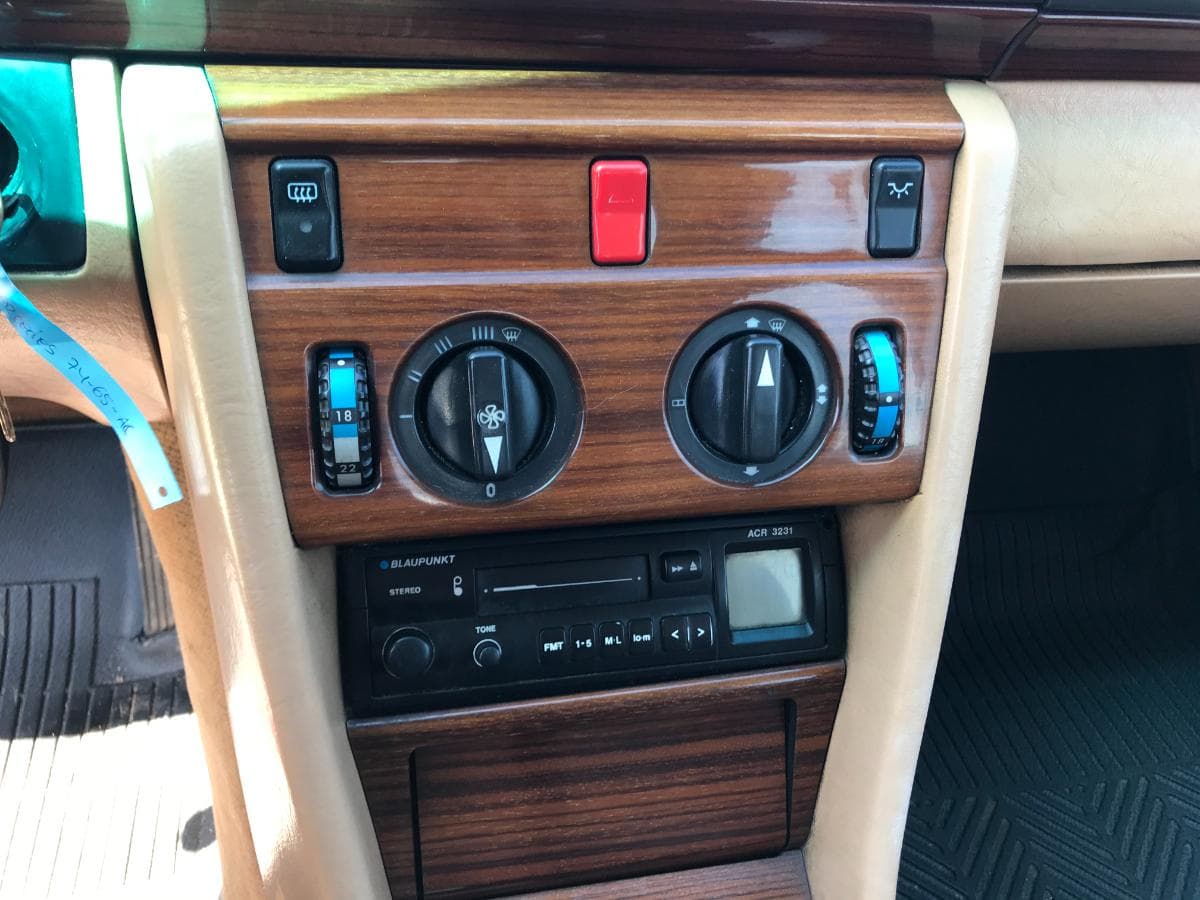 Mercedes-Benz 200D · Ano 1992 74-65-AQ · — image 18