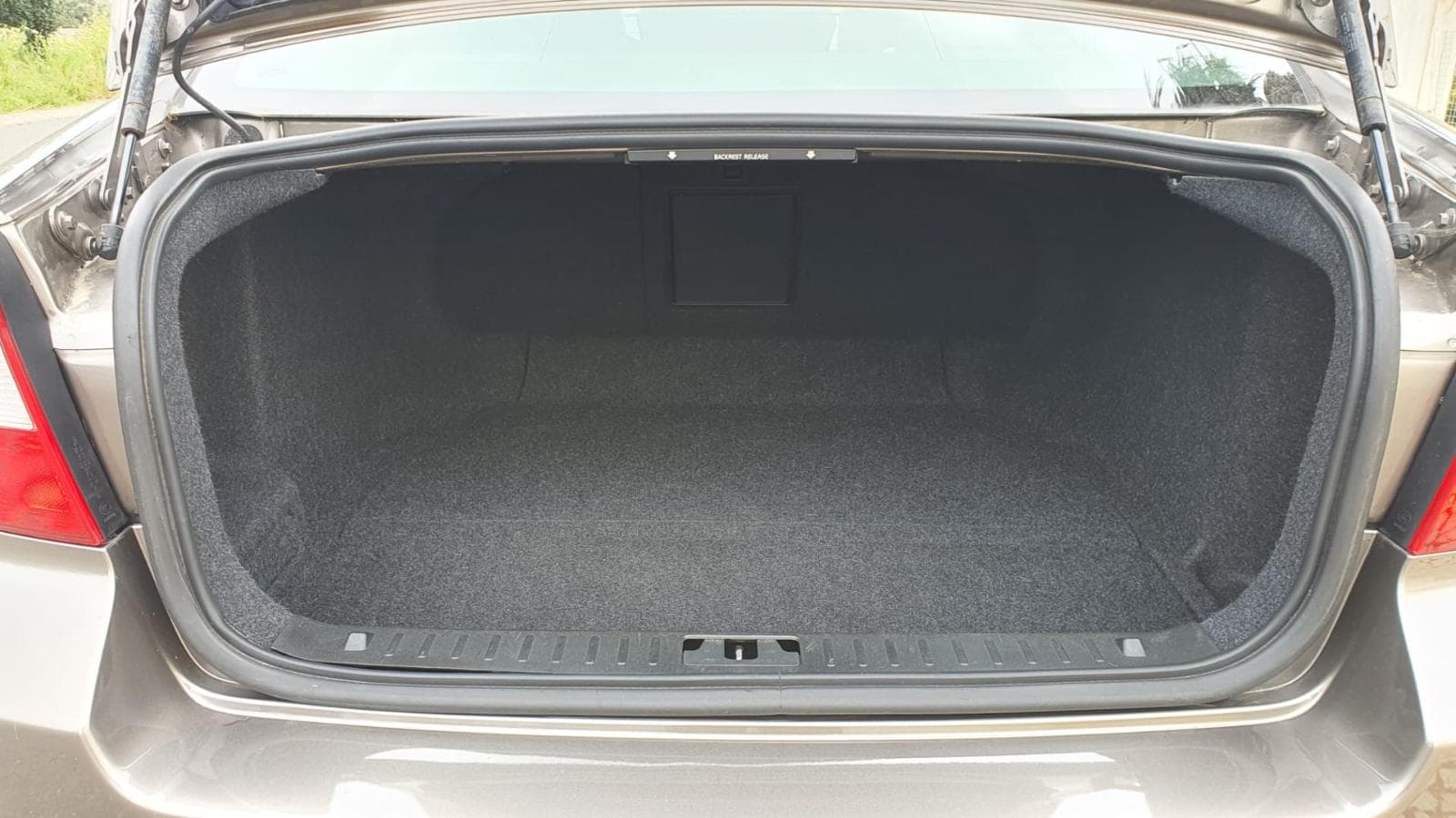 Volvo S80 D5 — imagem 15