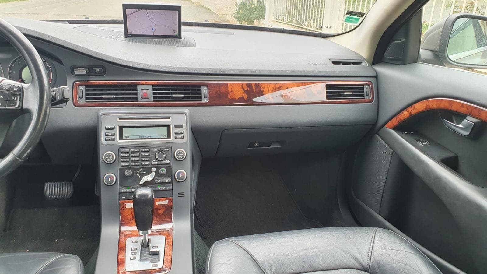 Volvo S80 D5 — imagem 10
