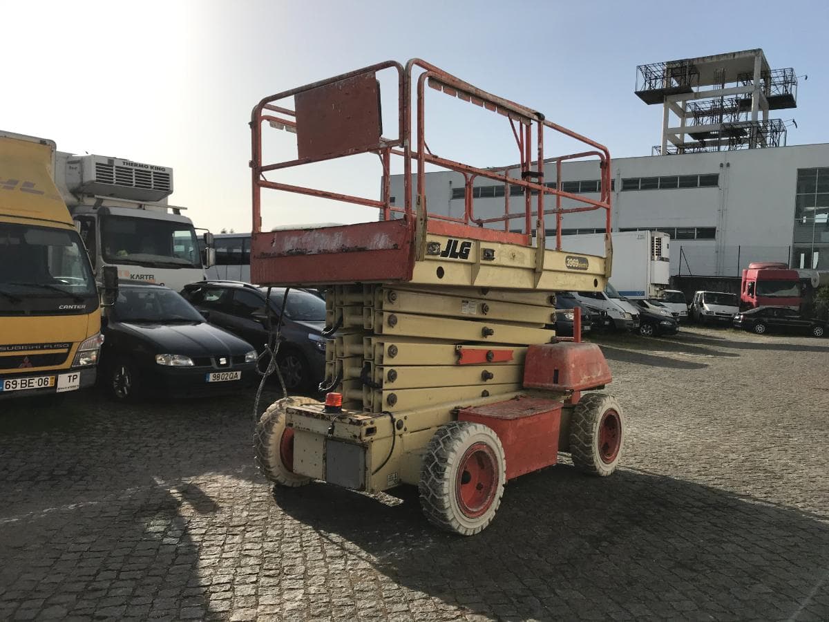 Plataforma Elevatória JLG 3969 — image 3