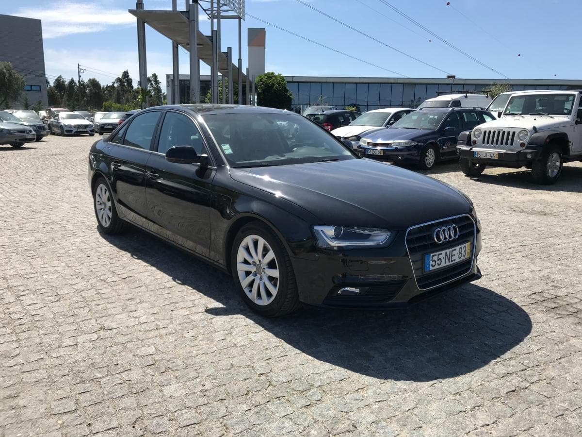 Audi A4 2.0TDI · Ano 2012 — imagem 1