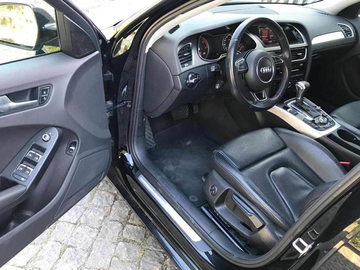 Audi A4 2.0TDI · Ano 2012 — imagem 13