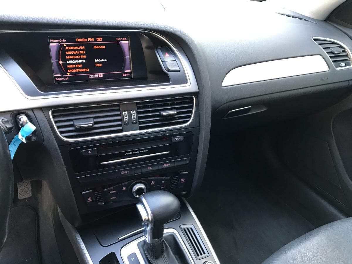 Audi A4 2.0TDI · Ano 2012 — imagem 16