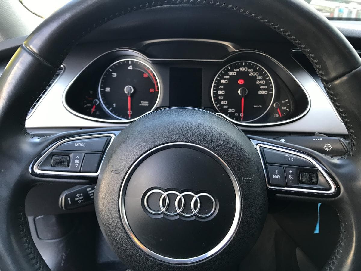 Audi A4 2.0TDI · Ano 2012 — imagem 22