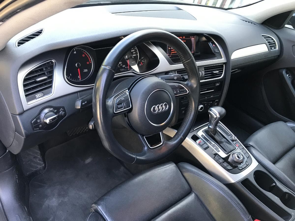 Audi A4 2.0TDI · Ano 2012 — imagem 23