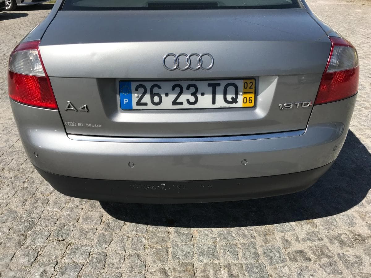 Audi A4 1.9TDI · Ano 2002 — image 7