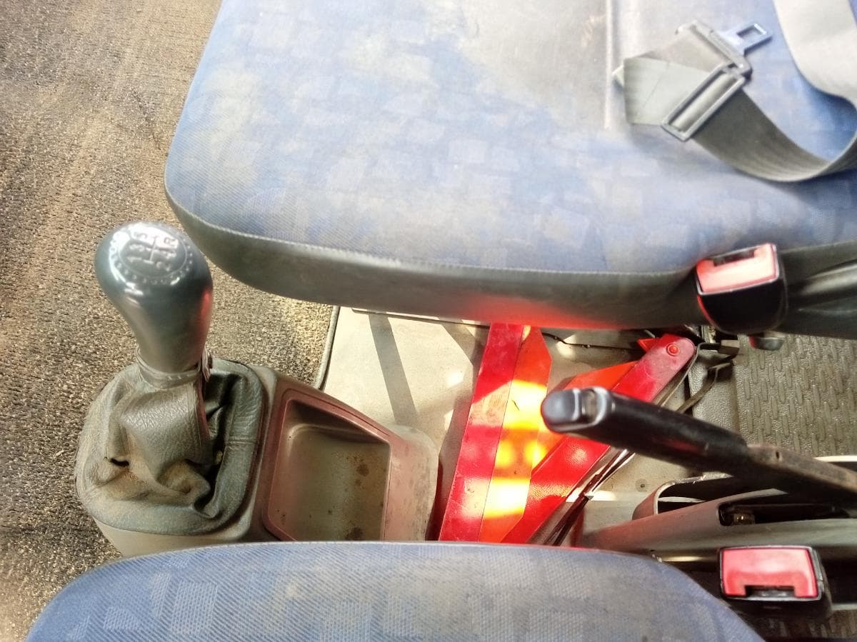 Iveco 35C12D · 7 Lugares · Ano 2005 — imagem 25