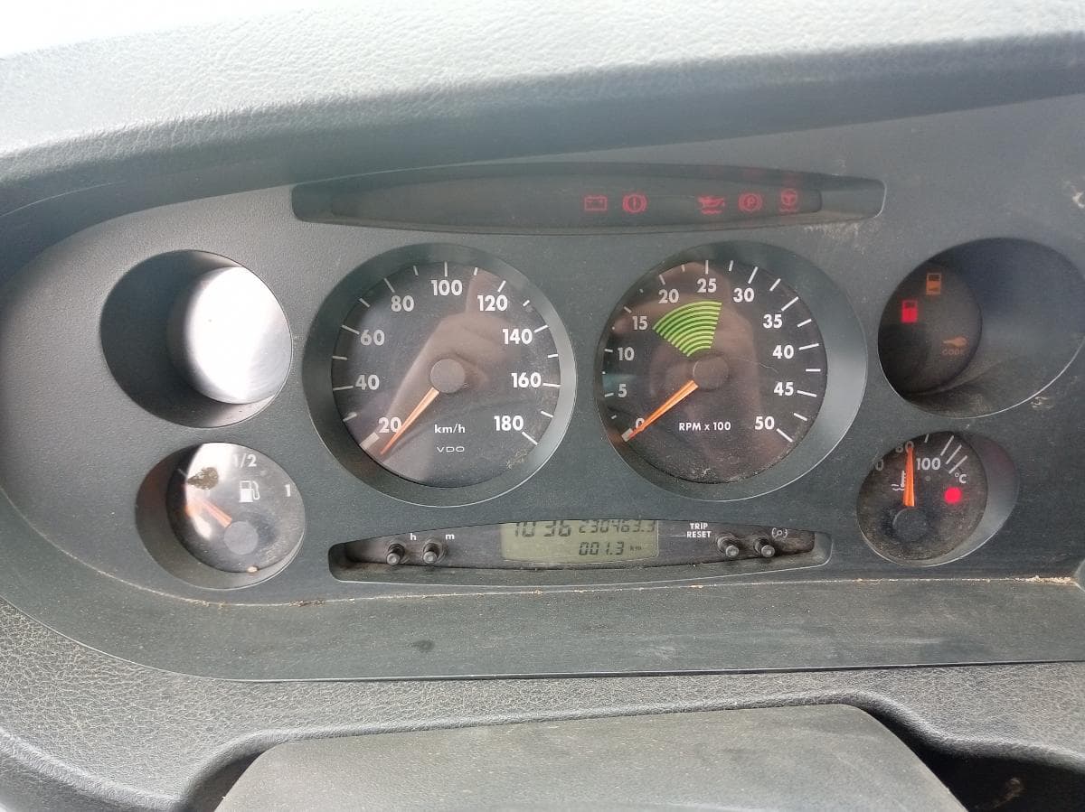Iveco 35C12D · 7 Lugares · Ano 2005 — imagem 26