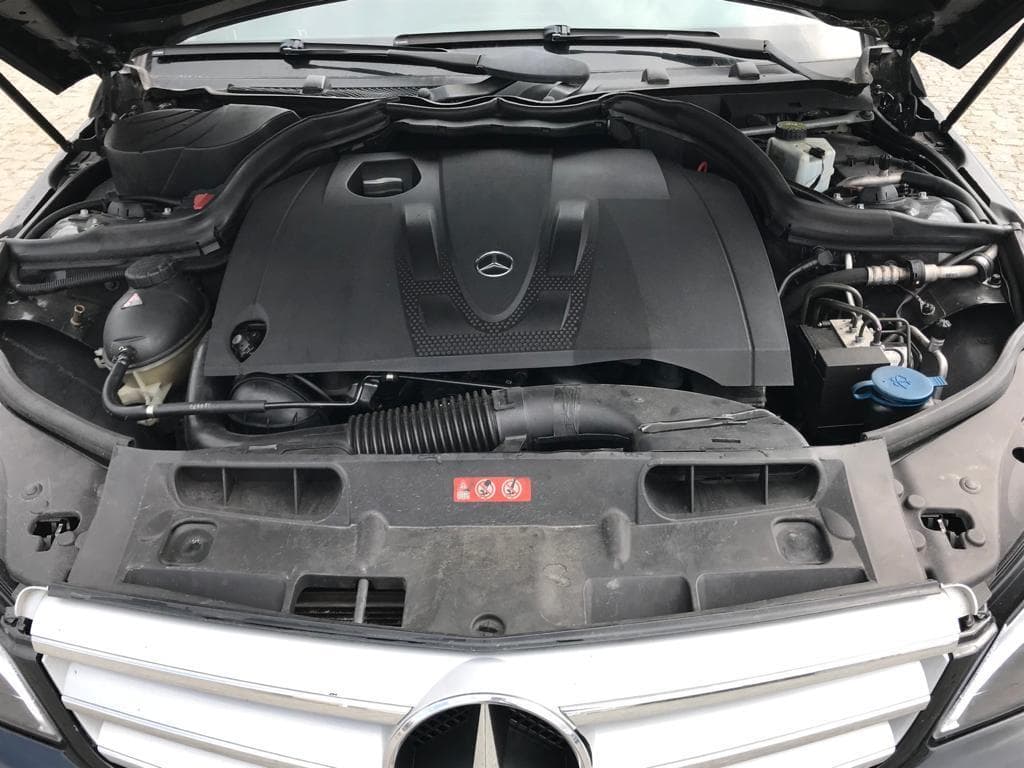 Mercedes-Benz C 220CDI · Ano 2008 — imagen 9