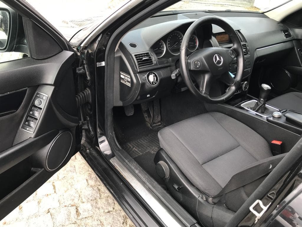 Mercedes-Benz C 220CDI · Ano 2008 — imagen 13