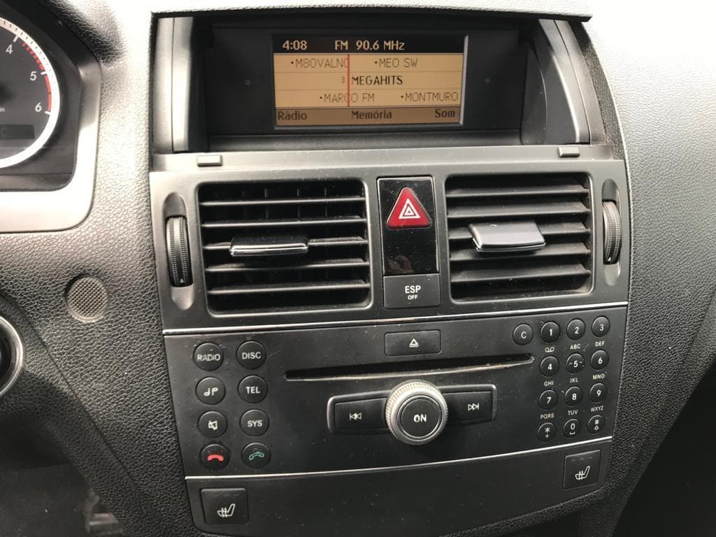 Mercedes-Benz C 220CDI · Ano 2008 — imagen 24