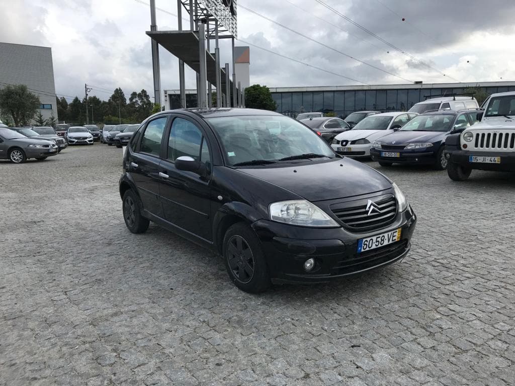 Citroën C3 1.4 HDI · Ano 2003 — imagem 1