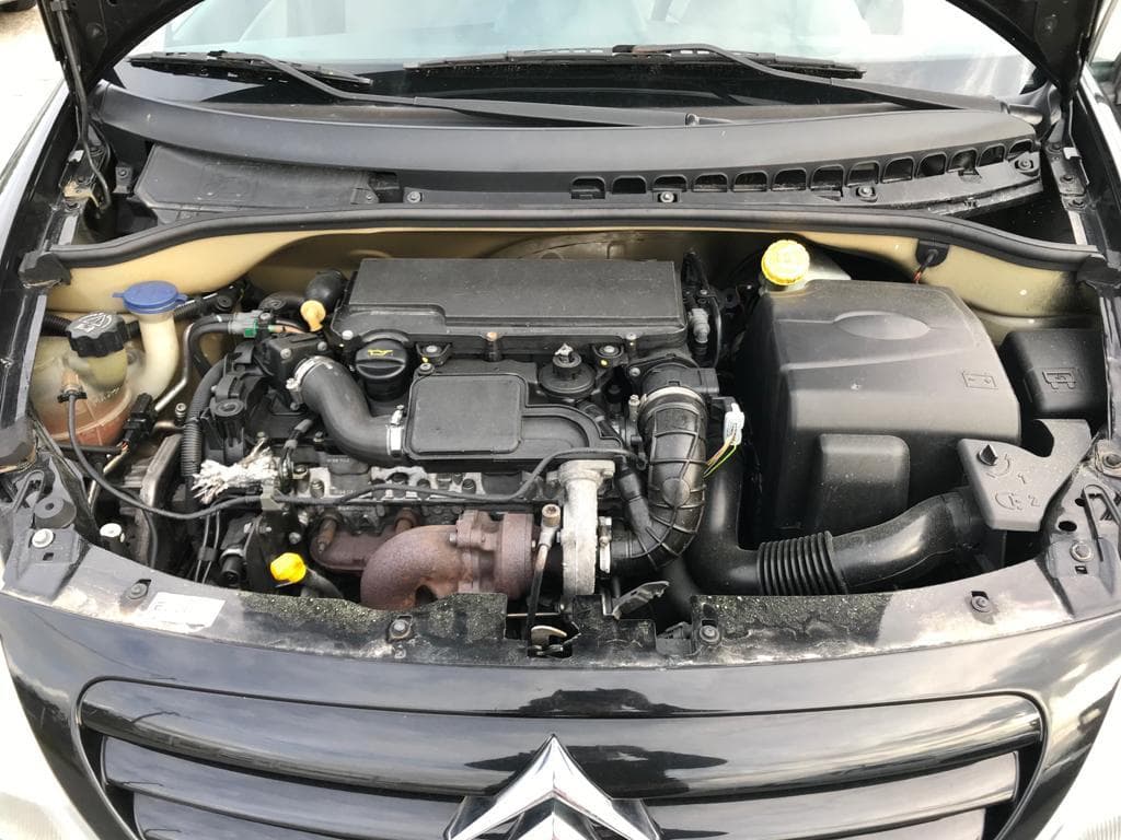 Citroën C3 1.4 HDI · Ano 2003 — imagem 9